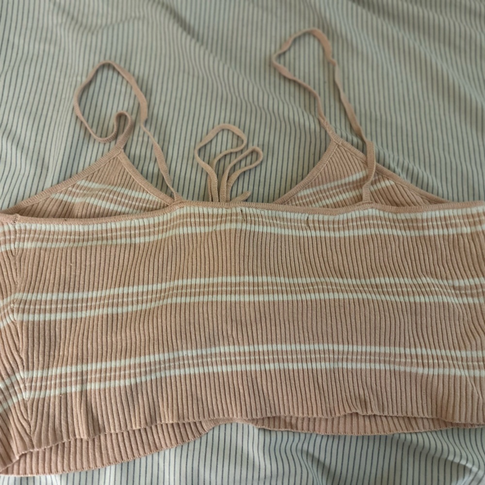 Striped Ribbed Crop Top - Picture 3 of 3